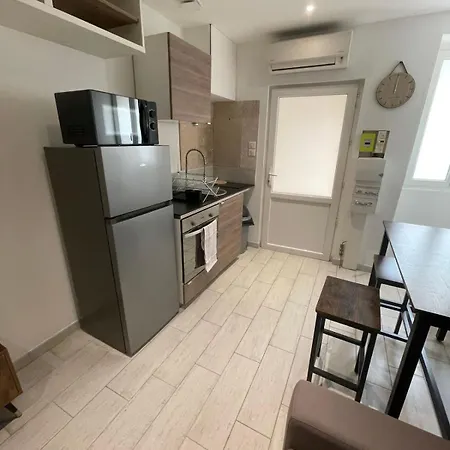18m2 Centre *